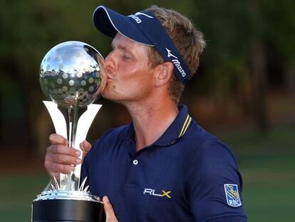 Luke Donald, con el trofeo del Transitions Championship.