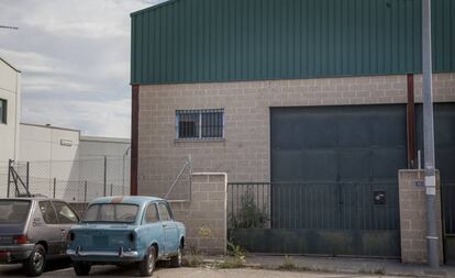 Nave clausurada en un polígono industrial de Moralzarzal. 