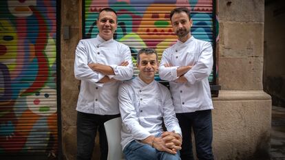 Oriol Castro, Mateu Casaña y Eduard Xatruch, cocineros y propietarios de Disfrutar Barcelona.