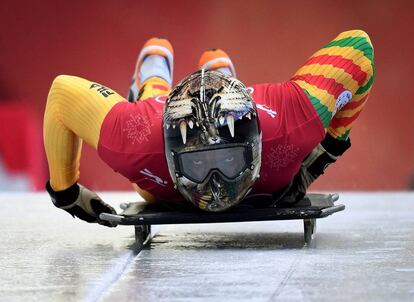 Akwasi Frimpong de Ghana durante la sesión de entrenamiento de skeleton, el 12 de febrero de 2018.