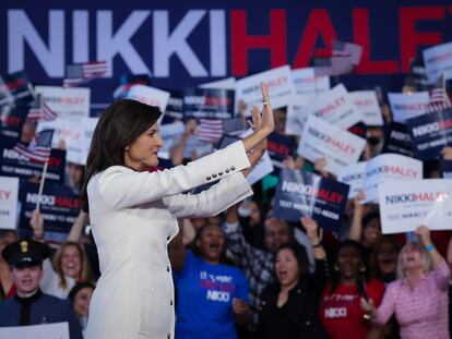 Republican presidential candidate Nikki Haley waves to supporters while arriving at her first campaign event on February 15, 2023 in Charleston, South Carolina.