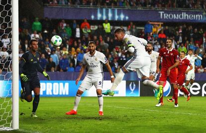 Sergio Ramos marza el gol del empate que fuerza la prorroga.