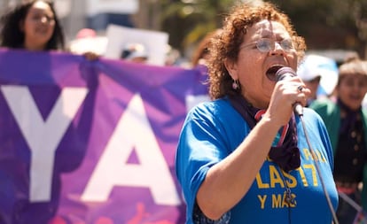 Morena Herrera en una manifestación feminista en El Salvador. 