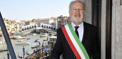 El alcalde de Venecia, Giorgio Orsoni, en abril de 2010.