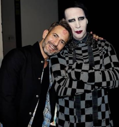 Marc Jacobs y Marilyn Manson durante la sesión de fotos de la campaña de otoño de la firma.