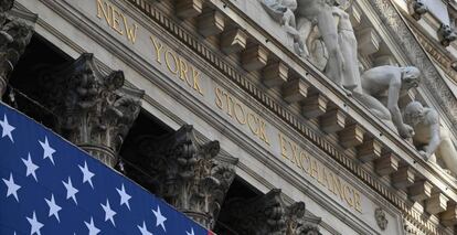 Fachada de la Bolsa de Nueva York. 