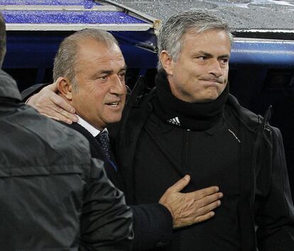 Mourinho y Fatih Terim antes del partido.