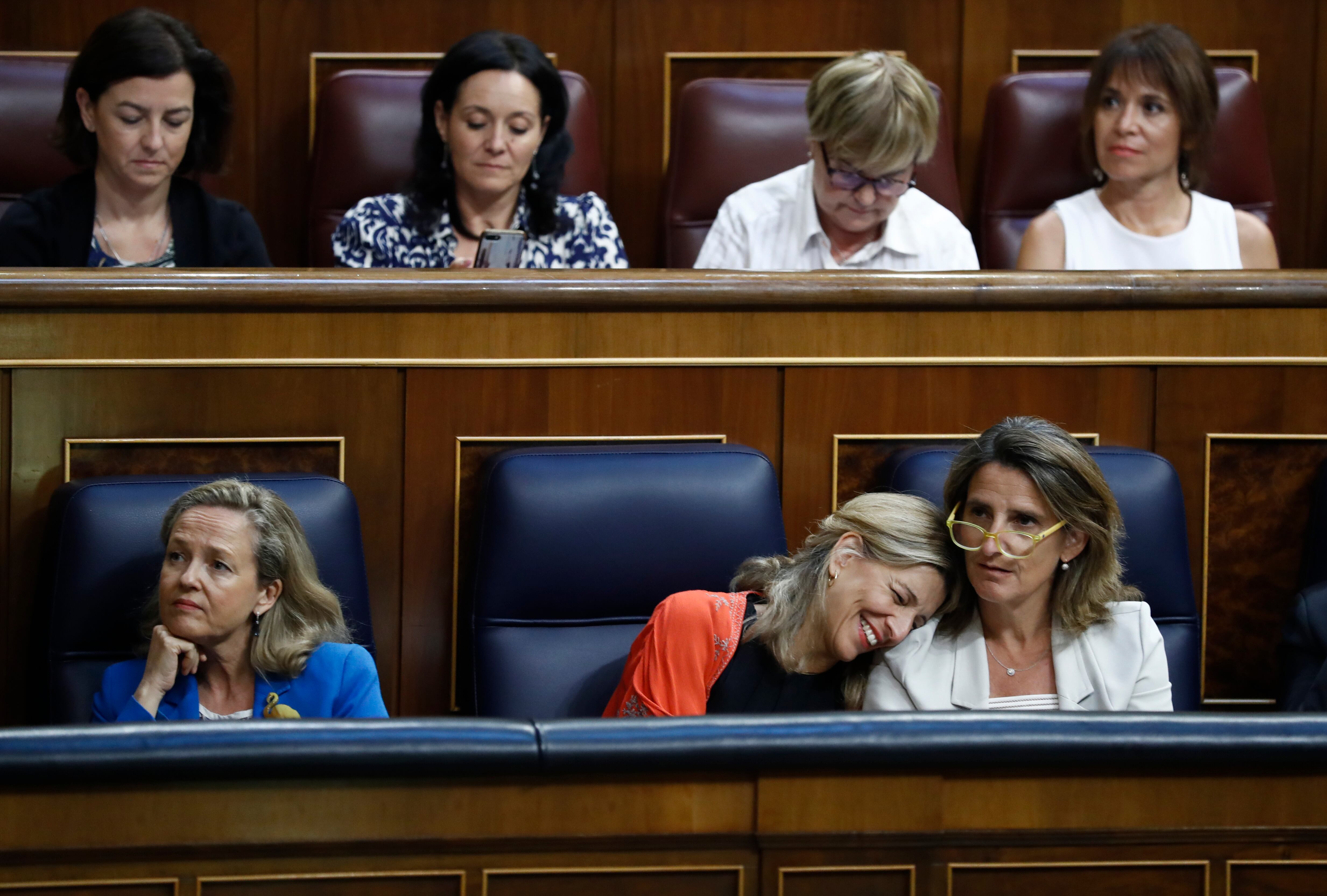 Nadia Calviño, Yolanda Díaz y Teresa Ribera en el debate del estado de la nación en el Congreso de los diputados en noviembre.