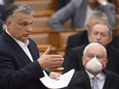 O primeiro-ministro da Hungria, Viktor Orbán, no Parlamento em Budapeste, em 23 de março.