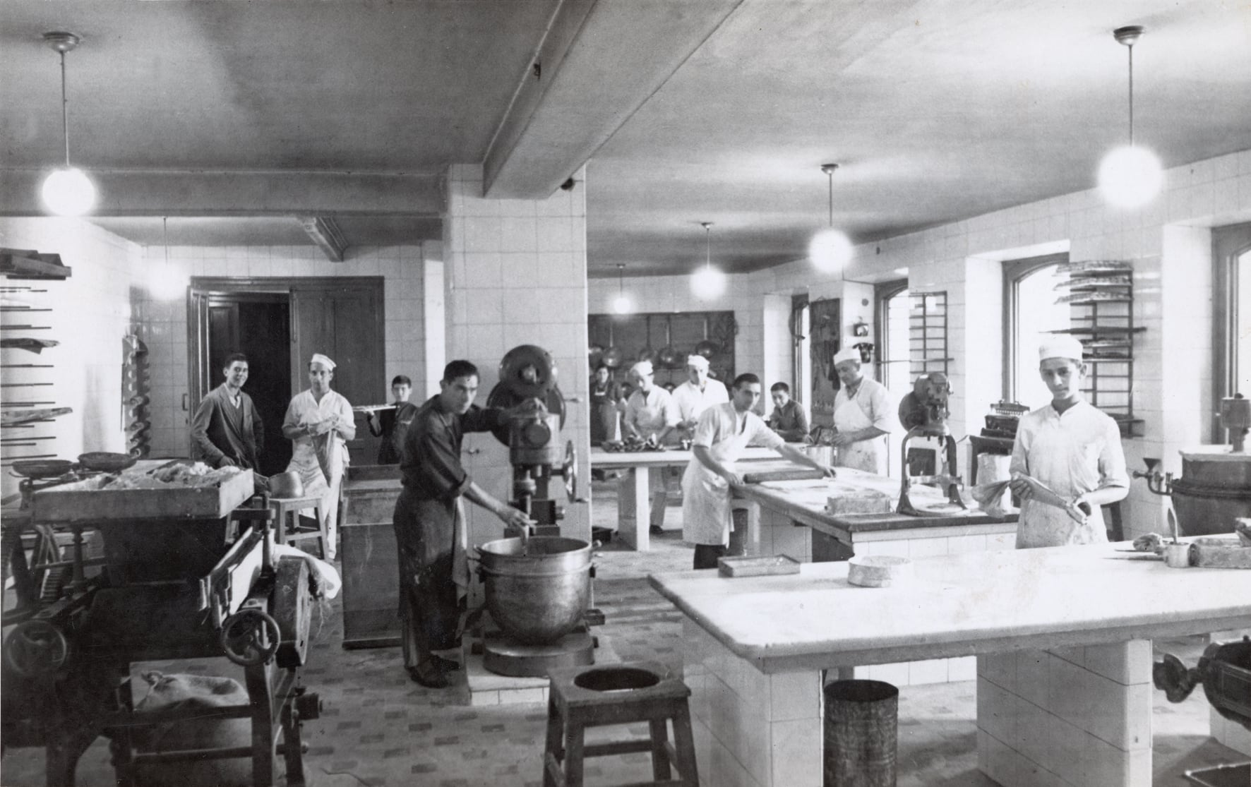 El obrador donde nació el carbayón, historia dulce.