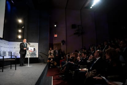 El ministro de Asuntos Exteriores de España, José Manuel Albares, toma la palabra en el escenario del foro, que ha descrito como un evento esperado y destacado de la agenda semanal en el marco de la Asamblea General de la ONU.

