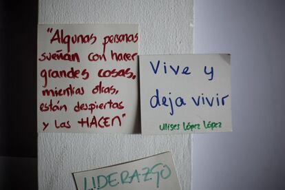 La Casa Tomada son 17 espacios “tomados” por emprendedores sociales, innovadores, artistas, diseñadores y una multitud de energías creativas. Estos espacios de cocreación, habitados desde 2012, fueron posibles gracias al apoyo del Centro Cultural de España en El Salvador y de un proyecto de cultura de paz financiado por la Unión Europea. 