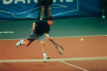 Rafael Nadal, durante su participación en el torneo Les Petits As (Francia), en 2000. Tenía 13 años.