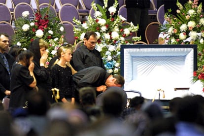 Funeral en Sacramento (California).