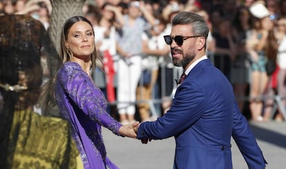 Lorena Gómez y René Ramos, en la boda de Pilar Rubio y Sergio Ramos, en junio en Sevilla.