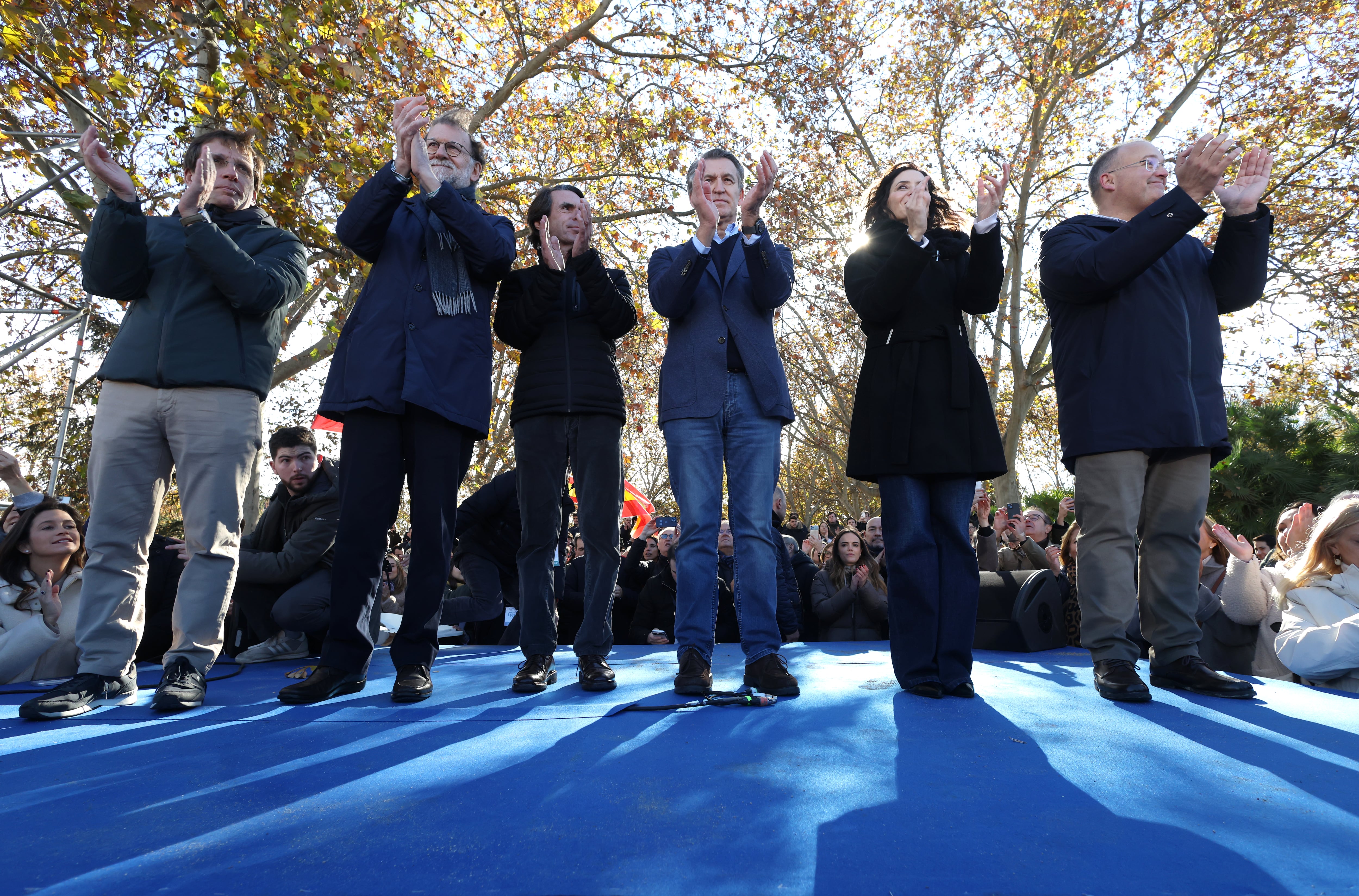 Madrid protesters demand Sánchez resign