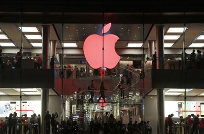 Tienda de Apple en Honk Kong en el Día contra el Sida.