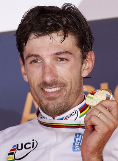 Cancellara, con la medalla de oro.