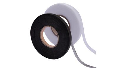 Lote de dos rollos de cinta termoadhesiva para hacer dobladillos en la ropa fácilmente, color blanco y negro, 64 metros por cada rollo.