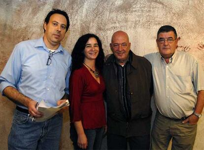 Josep, María Eugenia, Paco y Jesús, de la Asociación Barceloneta Alerta.