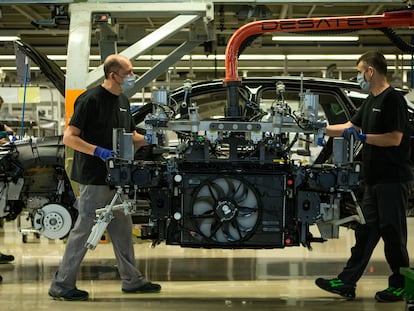 Producción del modelo Cupra Formentor en la planta de Seat de Martorell, en septiembre.