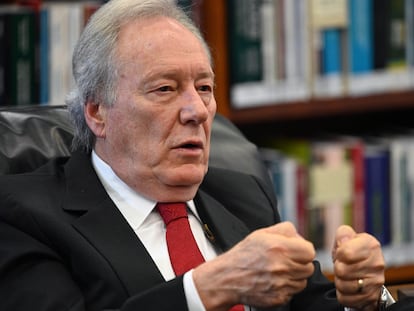 Ricardo Lewandowski, ministro do STF,  em seu gabinete em Brasília.