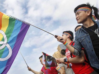 Simpatizantes do casamento gay em Taipei, em 2016.