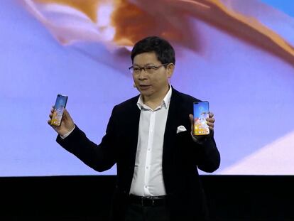 El consejero delegado de Huawei Consumo, Richard Yu, presenta el P40.