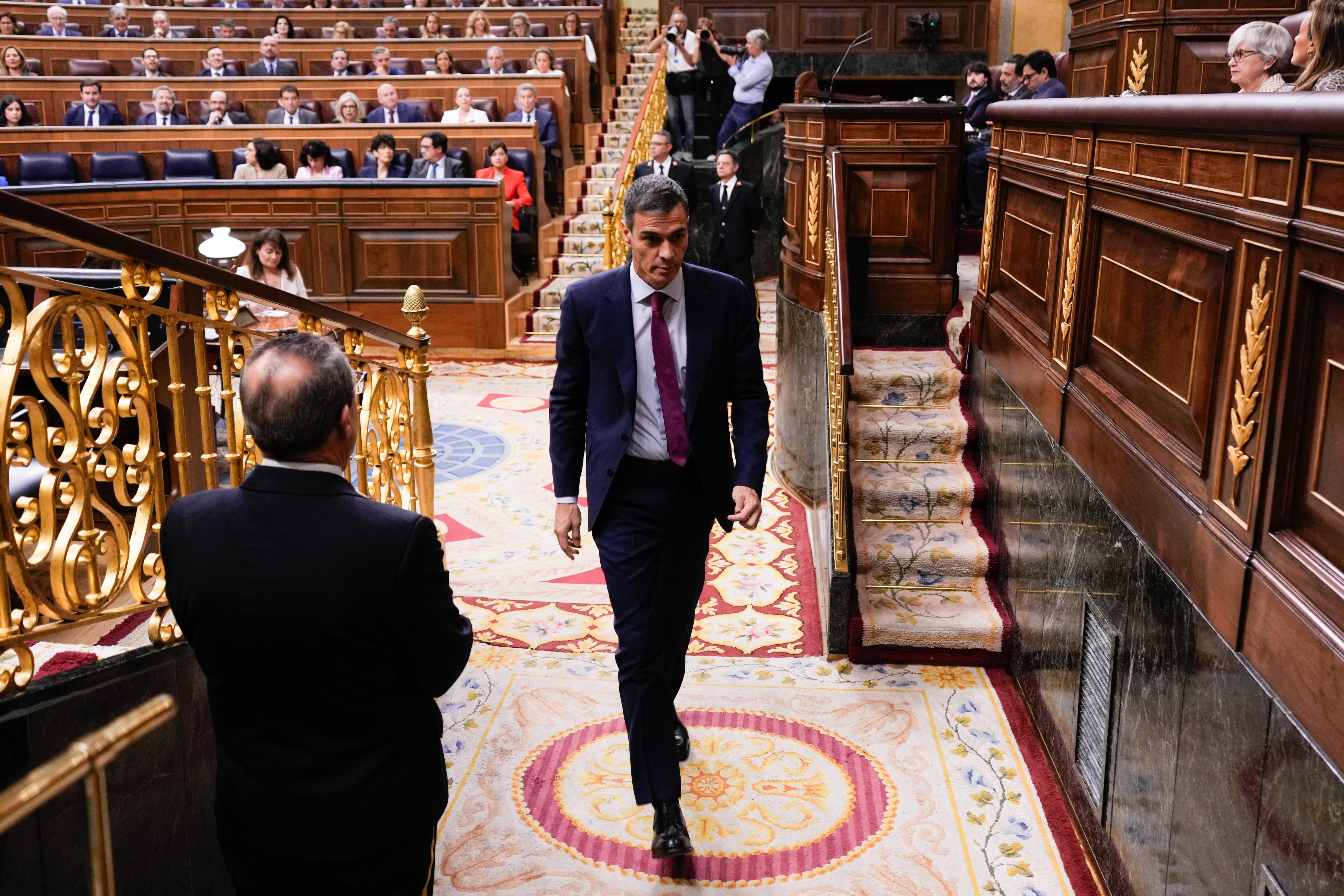 El ‘caso Zapatero’ revienta un final de legislatura agónico