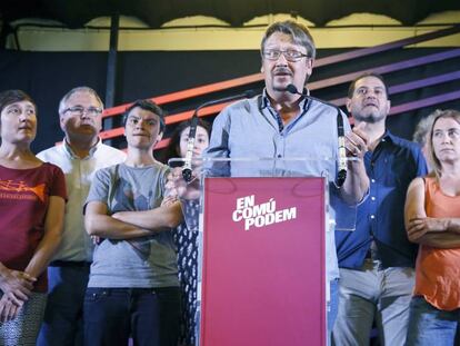 El cap de llista d&#039;En Com&uacute; Podem, Xavier Dom&egrave;nech, la nit electoral.