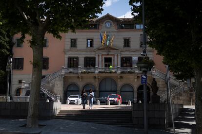 Fachada del Ayuntamiento de Ripoll, en una imagen tomada antes de la investidura de Orriols.