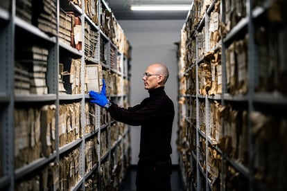 El jefe del Área de Referencias y Difusión del Archivo Histórico de la Armada, Fernando Santos de la Hera, el 13 de enero.