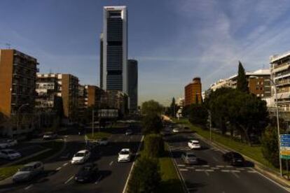 Tramo del paseo de la Castellana donde está previsto soterrar el tráfico y peatonalizar la zona.