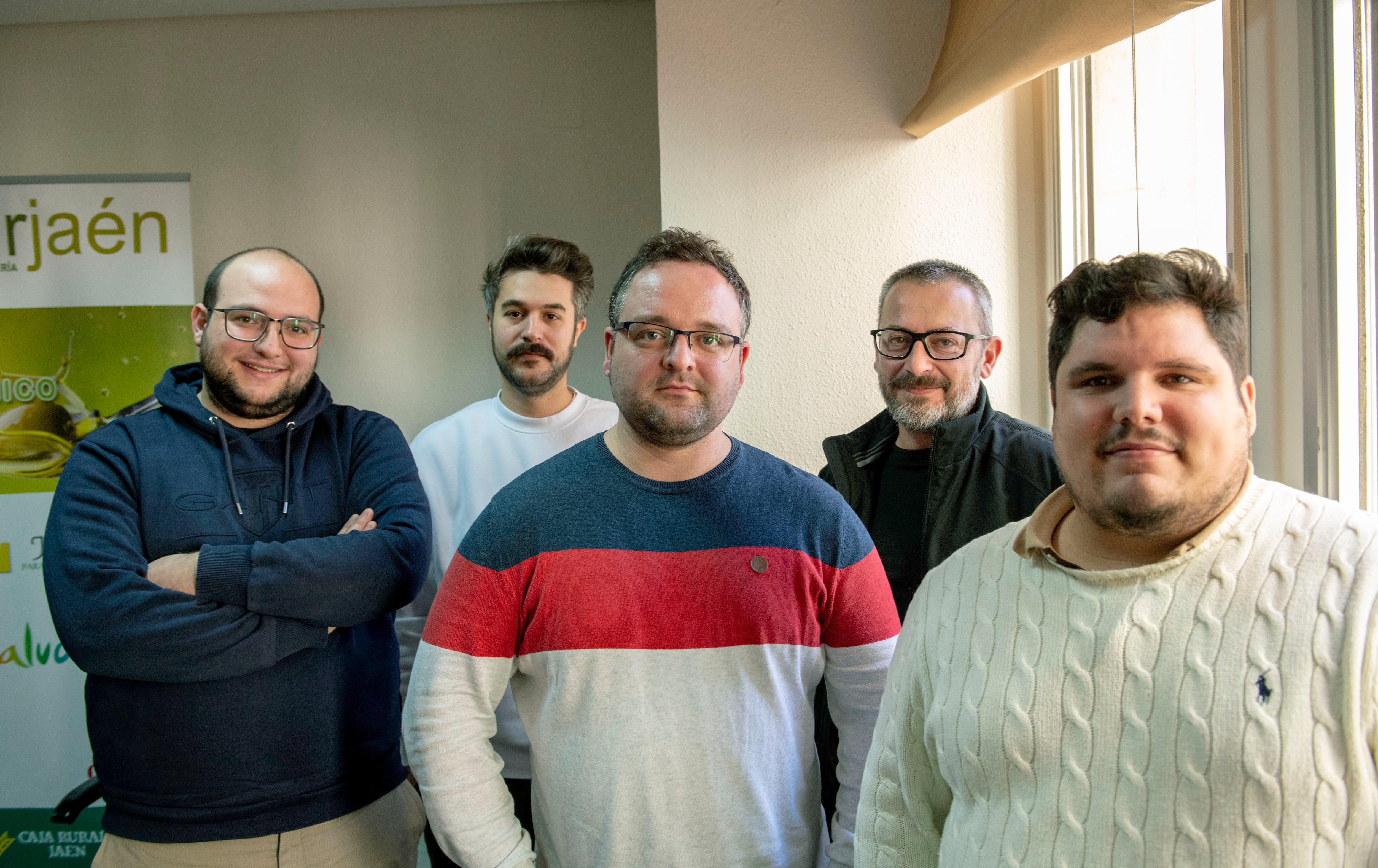 Desde la izquierda: Javier Jurado (Malak) Juan Carlos García (Vandelvira), Juan Aceituno (DamaJuana) Pedro Sánchez (Bagá) y Juan José Mesa (Radis).