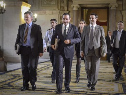 El consejero de Interior, Ramon Espadaler, a su llegada al Parlament.