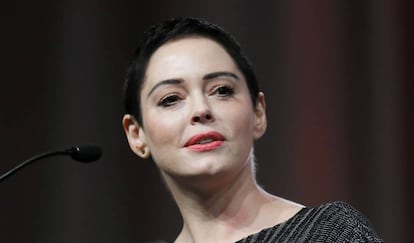 La actriz Rose McGowan en la Convenci&oacute;n Anual de Mujeres en Detroit el pasado 27 de octubre. 