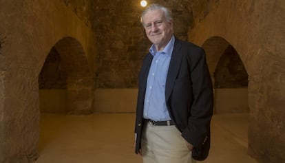 El doctor Valent&iacute;n Fuster, en el auditorio que lleva su nombre en el municipio barcelon&eacute;s de Cardona