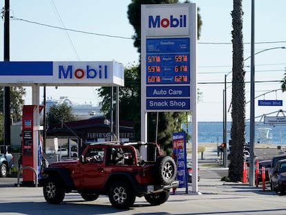Una gasolinera en Long Beach, California, el pasado 11 de marzo.