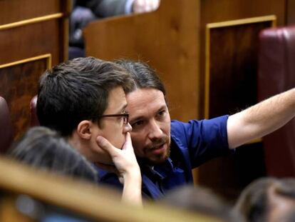 Pablo Iglesias e Íñigo Errejón, este martes en el Congreso.