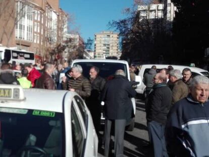 Concentraci&oacute;n de taxistas contra las VTC, en Madrid. 