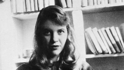 Sylvia Plath (1932-1963) is one of the English poets whose work was used in the study.
