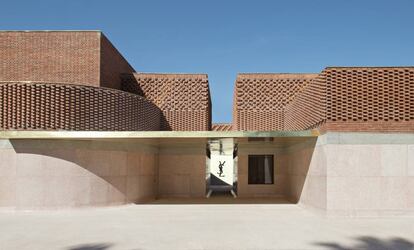 Entrada del museo Yves Saint Laurent, en Marraquech.