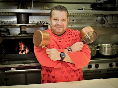 The chef Alberto Chicote, in promotional photo from Kitchen Nightmares.