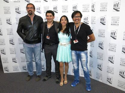 Diego Ros, director de 'El vigilante' y los actores Ari Gallegos, Liliana Mendoza y Leonardo Alonso.