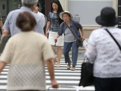 La esperanza de vida de las mujeres es mayor que la de los hombres en los países desarrollados.