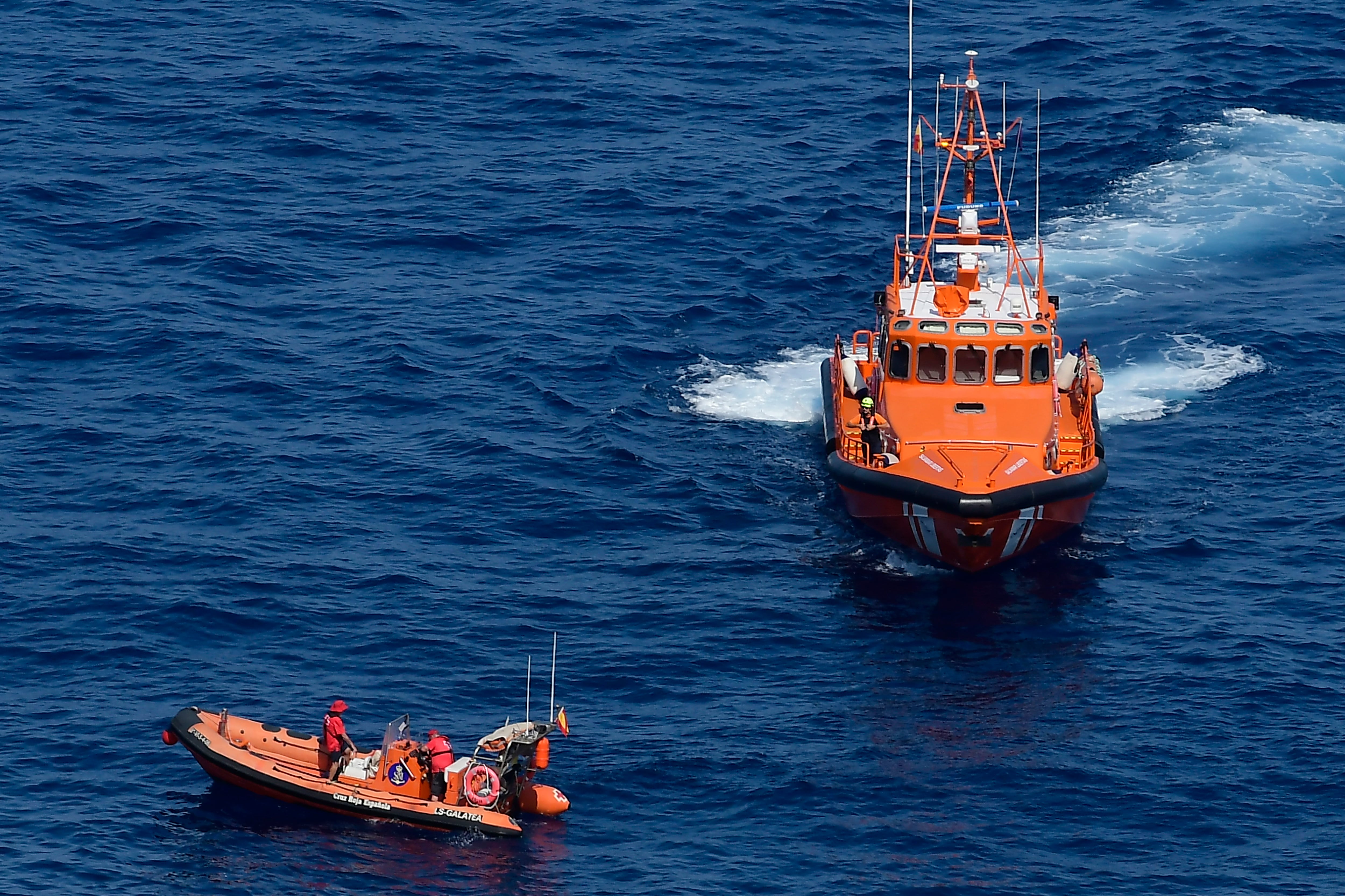 Recuperan los cuerpos sin vida de los dos ocupantes de la avioneta que cayó al mar en Sóller
