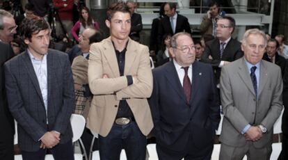 Raúl, Cristiano Ronaldo, Gento y Amancio Amaro.
