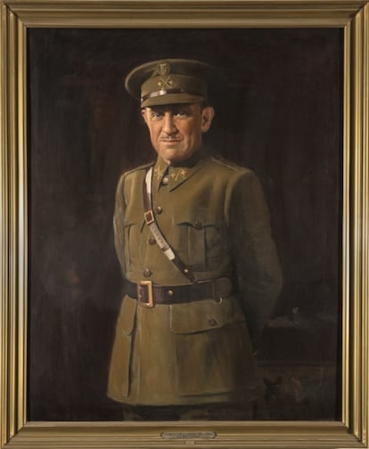 Retrato del exministro Francisco Gómez de Jordana (entre del 22 de abril de 1937 y el 9 de agosto de 1939 y el 3 de septiembre de 1942 y el 3 de agosto de 1944), retirado del Palacio de Santa Cruz.