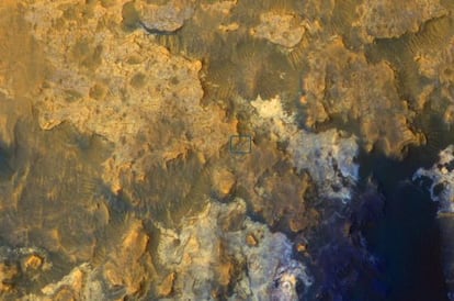 El robot &#039;Curiosity&#039; captado por la sonda MRO el pasado 8 de abril