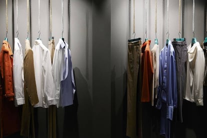 La sastrería a medida es una de las patas del negocio; y los tejidos, el punto de partida de las colecciones de Mans Concept Menswear.